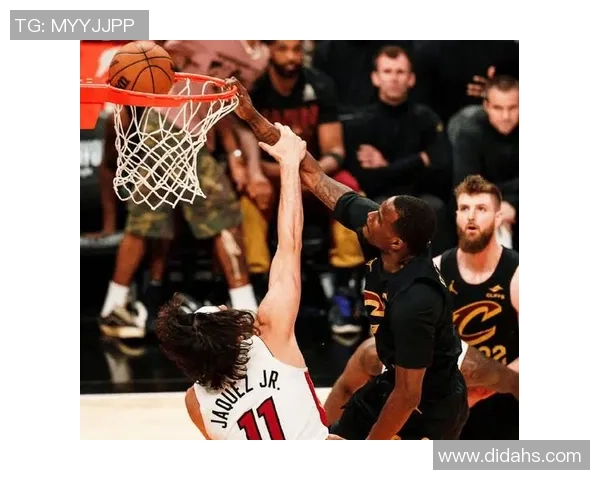 热火骑士激战正酣NBA精彩对决直播中尽享篮球盛宴