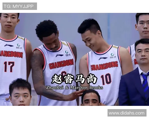 马尚布鲁克斯:从NBA到CBA的传奇旅程与辉煌成就解析